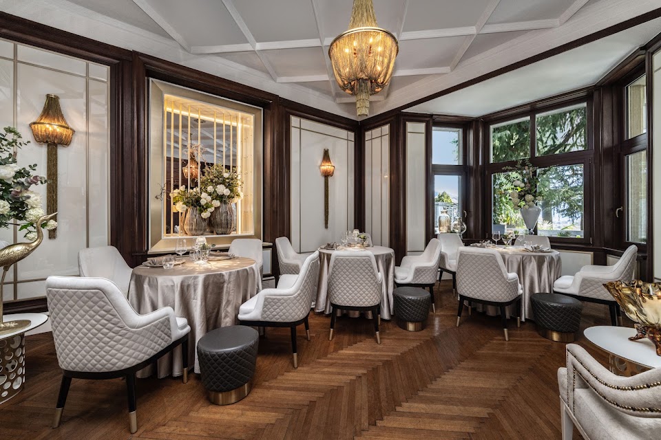 The Tasting Room by Marcello Corrado