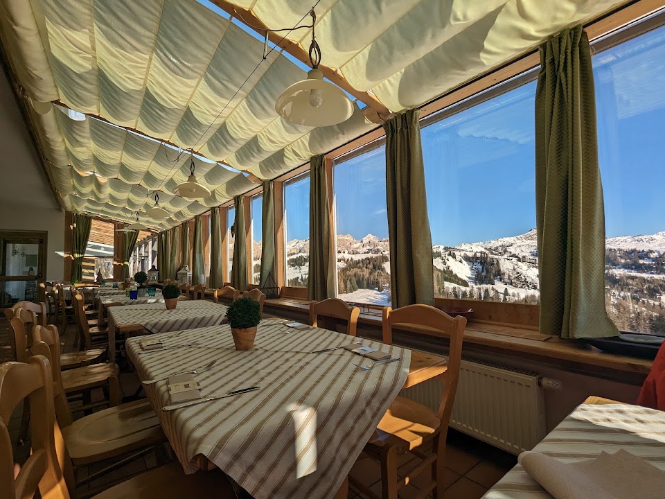 Rifugio Col Alt